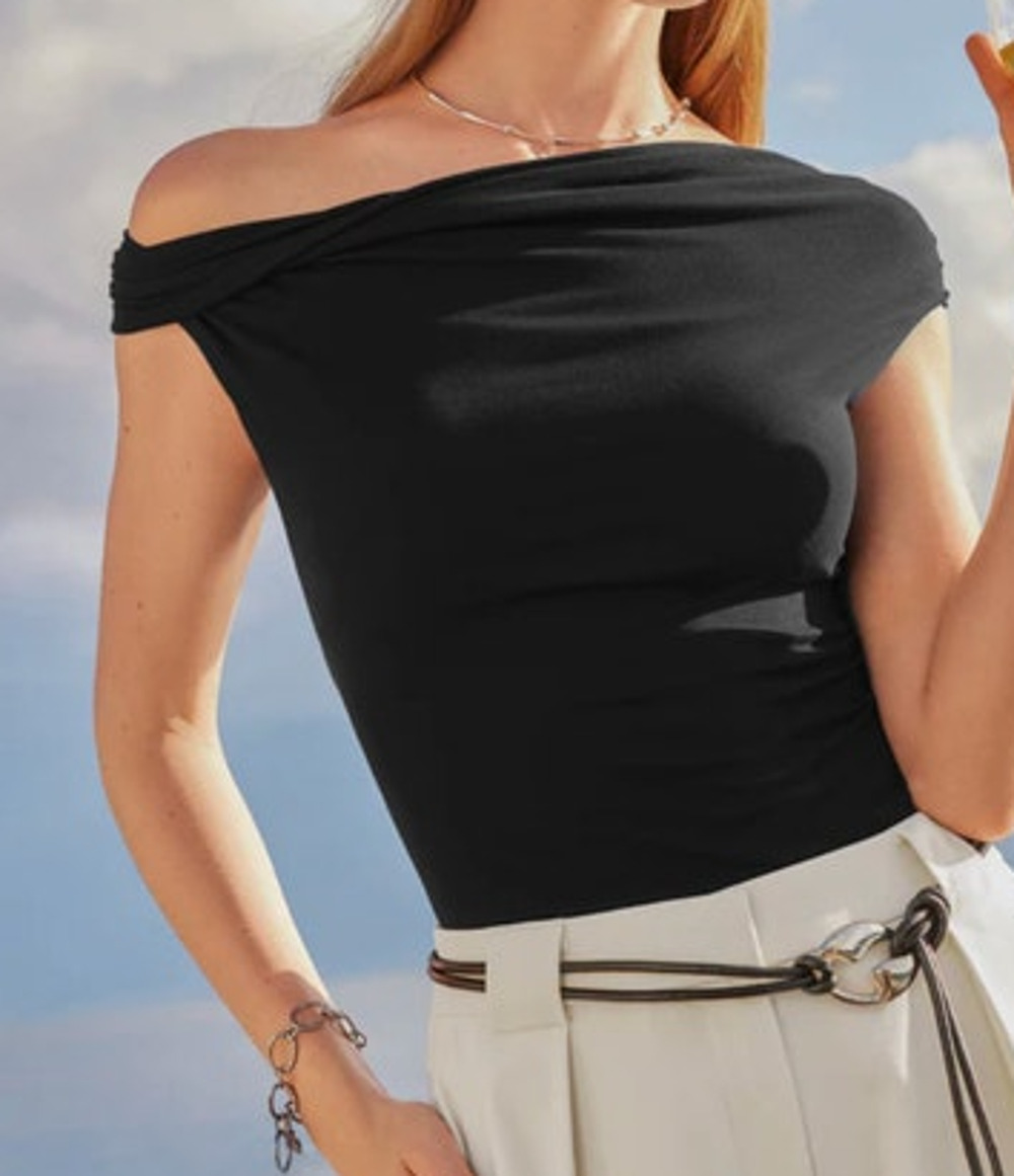 OGL Top Size L NEW Eco-SkinKiss Multi-wear Versatile Necklines Brami Top Black